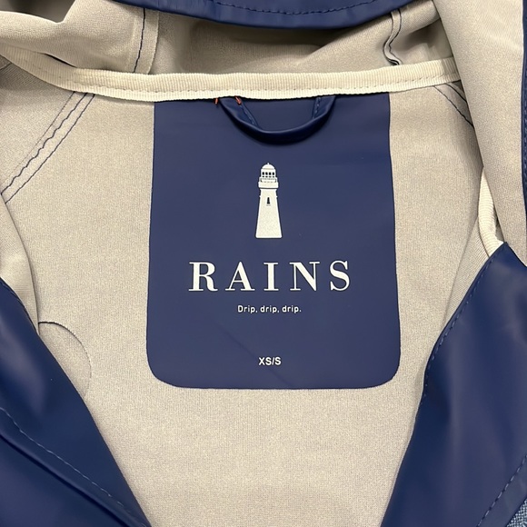 Rains rain jacket - Picture 4 of 5